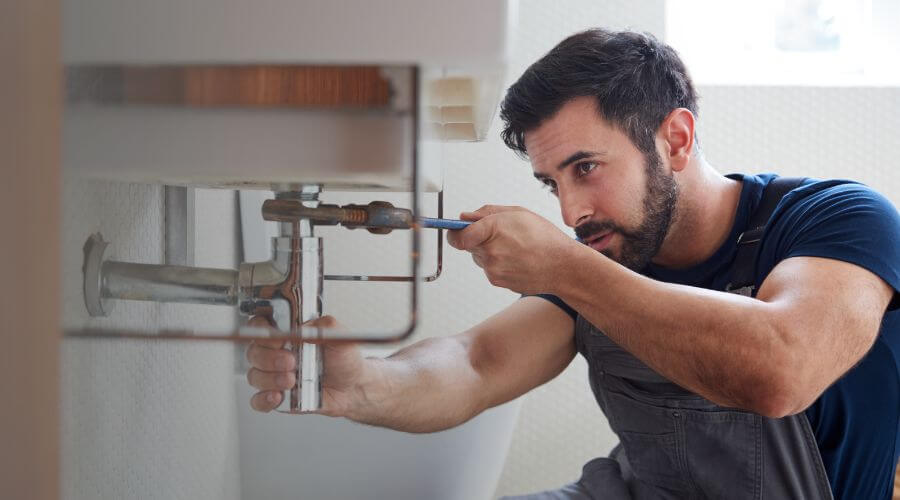 Professional water heater installation services in Palmyra, MI